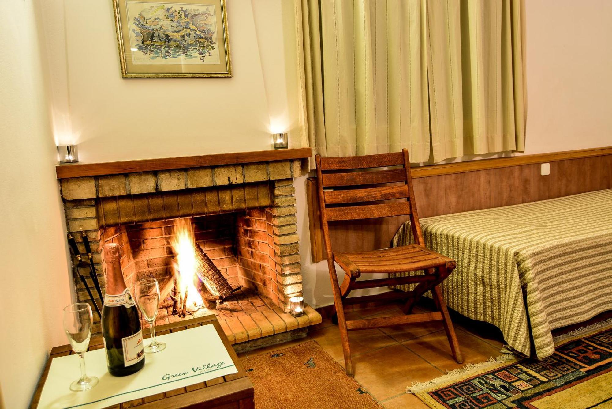Aparthotel Village