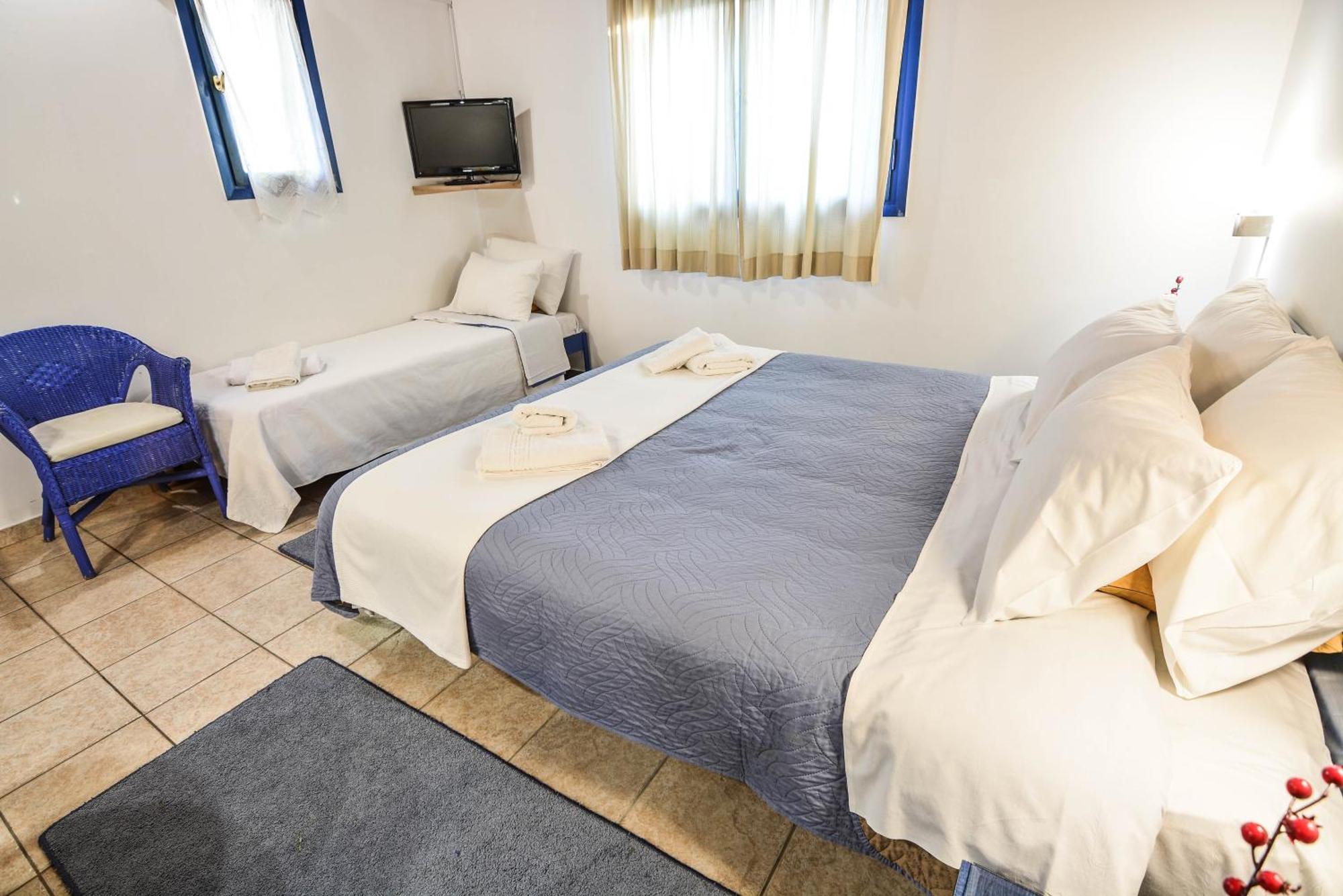 Village Aparthotel