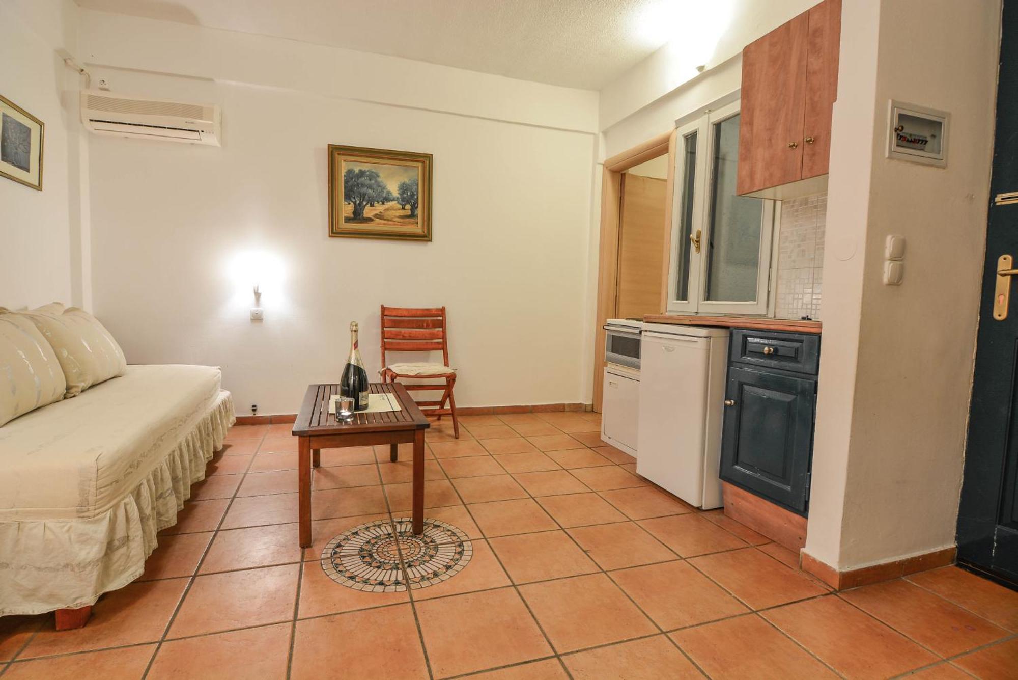 Village Aparthotel